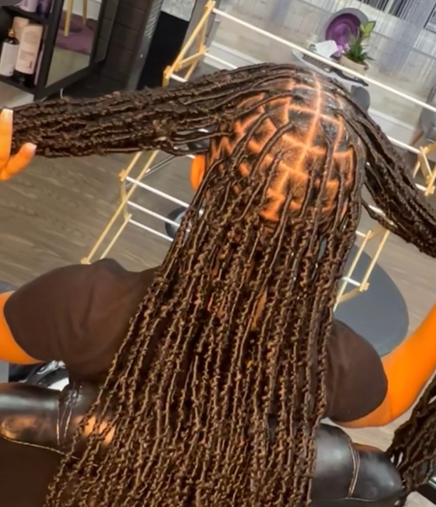 Soft Locs 26 Inch (Butt)🌹