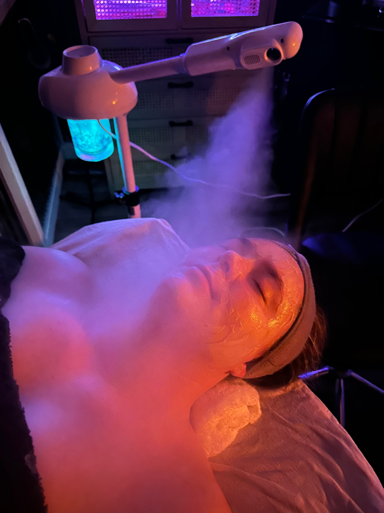 60 Minute Relaxtion Facial