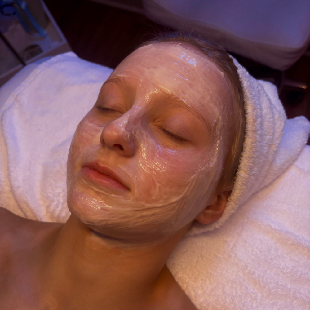 Autumn Glow Facial at esthetically yours, corley in Brookhaven, MS