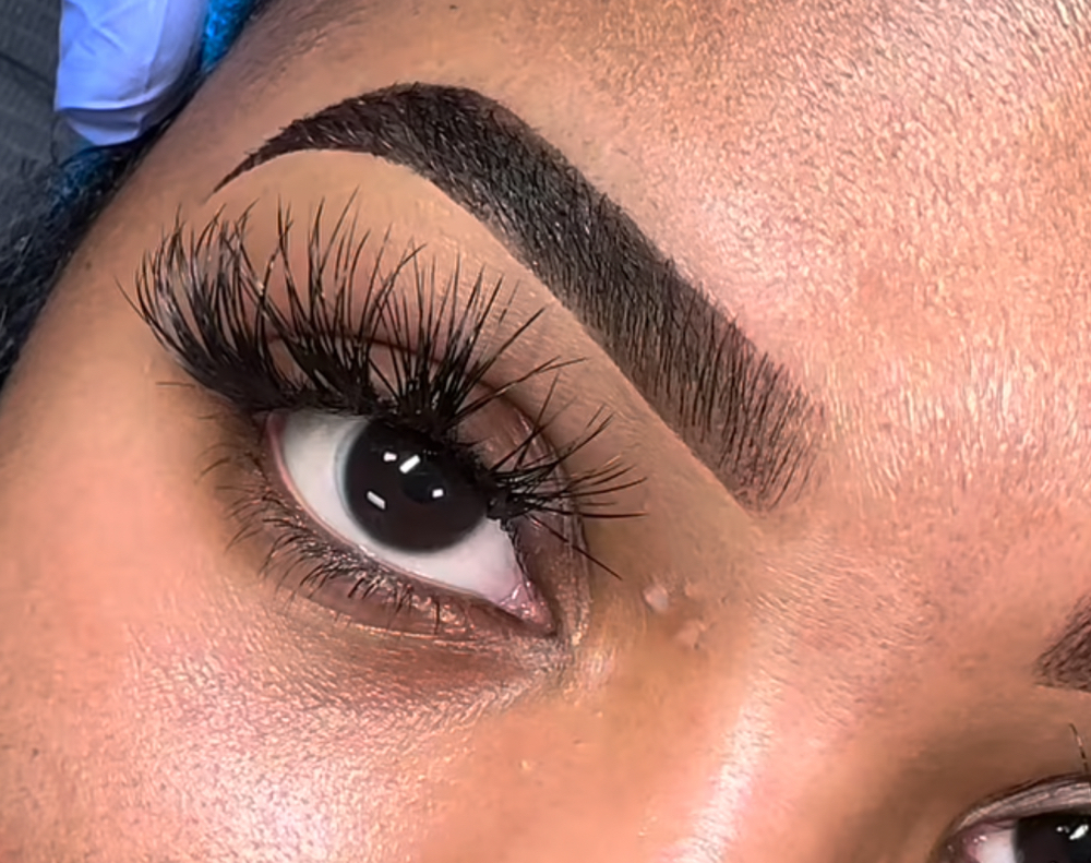 Eyebrow Shaping And Fill In