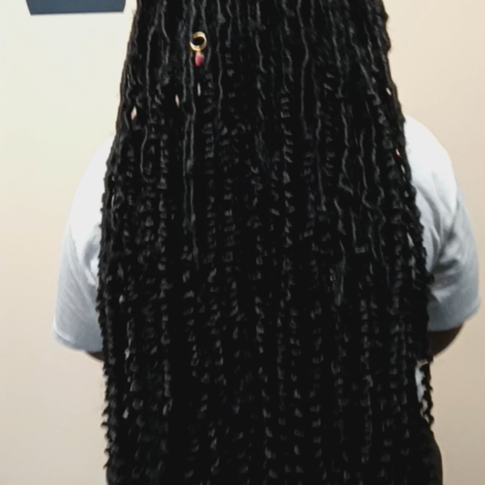 Soft Locs - Shoulder length