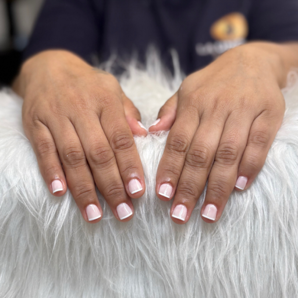 Manicure - Esmalte/Polish GEL at Beauty Salon Latin in Raleigh, NC