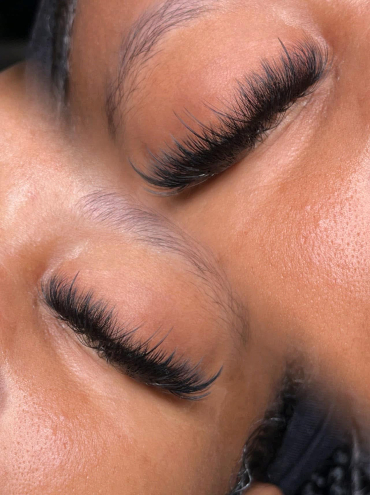Hybrid Wispy Lash Set