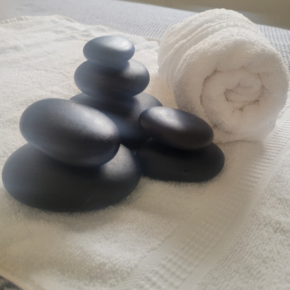 75 Minute Hot Stone Massage at Red Rock Massage in Princeton, MN