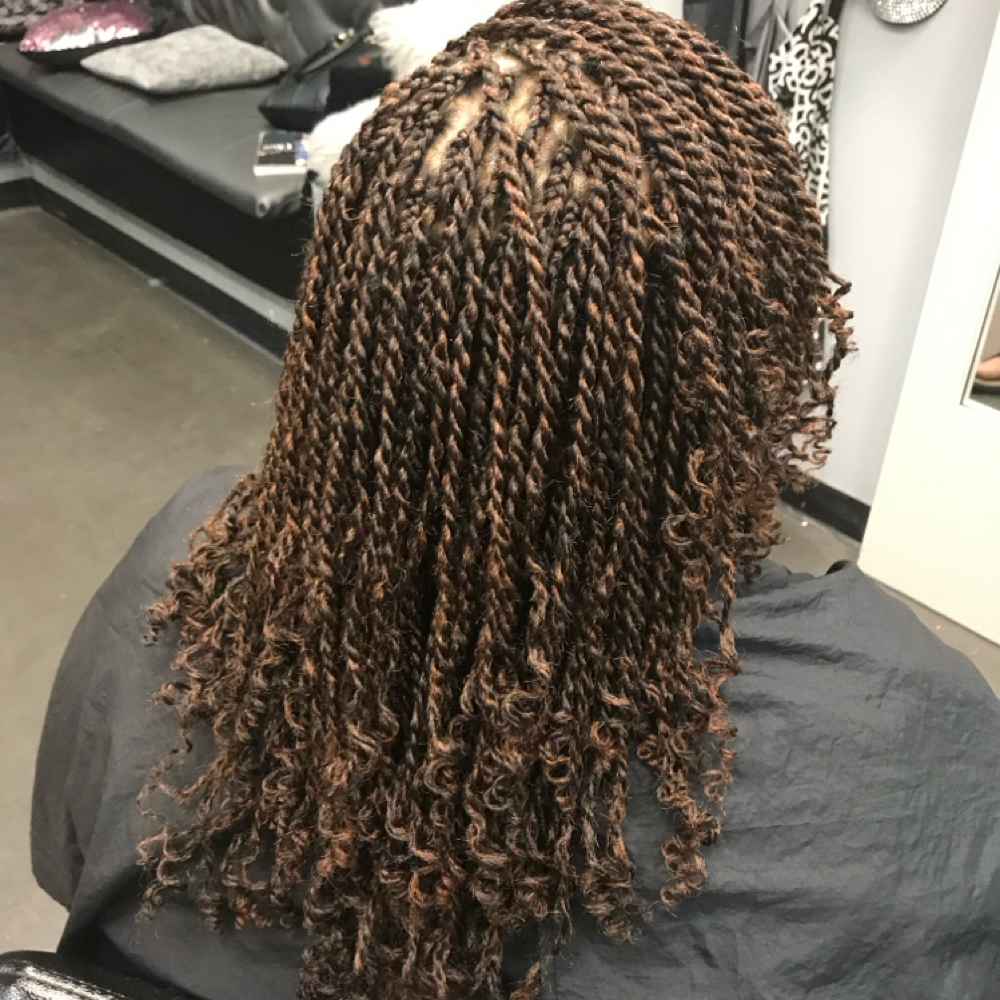Kinky Twist at Some Like It Loc’d in Chandler, AZ
