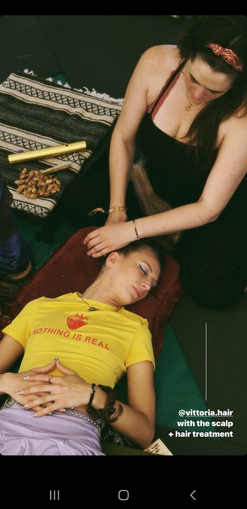 IN-SALON SCALP T(HAIR)APY