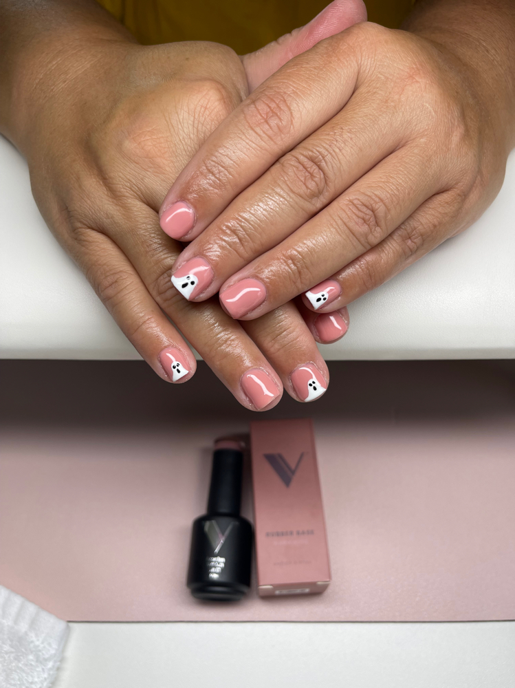Rubber Base Manicure