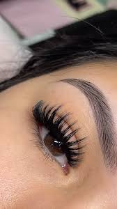 Eyelashes Wispy Full