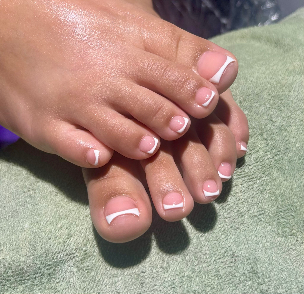 French On Toe Nails