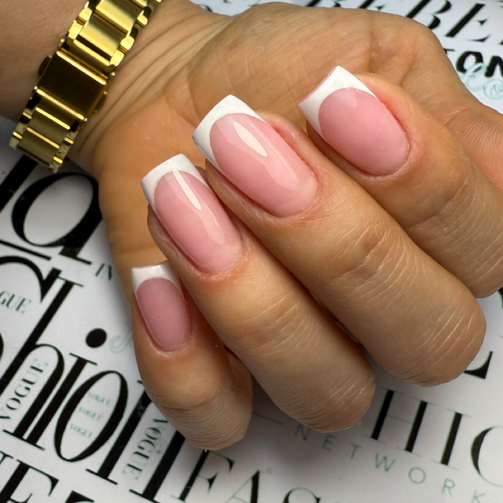 Manicura Rusa Buider Gel at Celina Rodríguez in Annapolis, MD