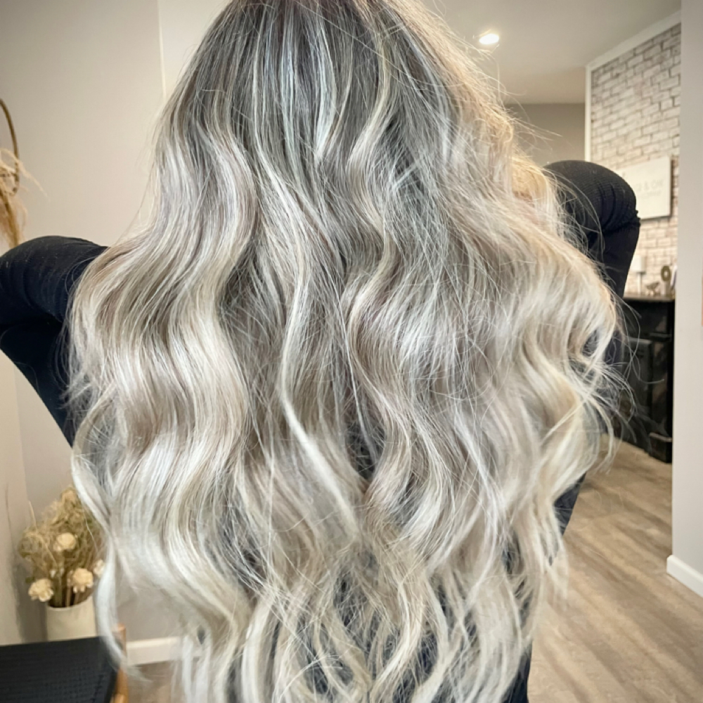 HIGHLIGHT EXPERIENCE at Jenna Brannigan at Sage & Oak Hair Co. in Irwin, PA