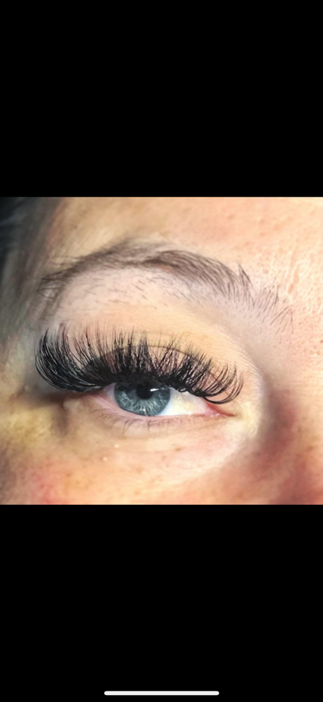 Volume Lash Extensions