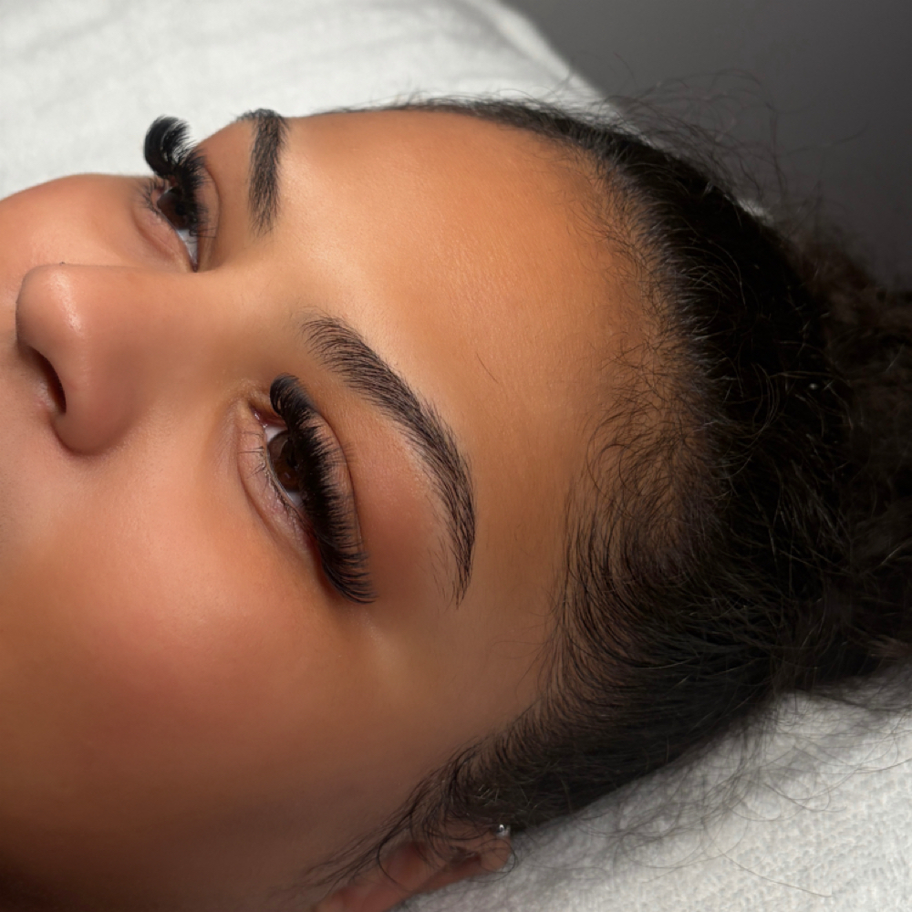 Full Set - Eyelash Extensions at BARE SKN in Bel Air, MD