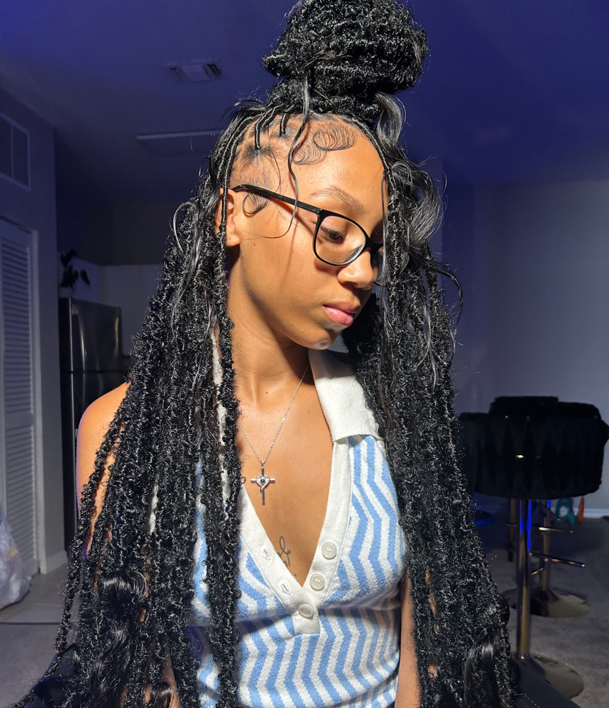 Tiffany Locs (BODYWAVE BOHO) at IndiaGotHandz in Florida, FL
