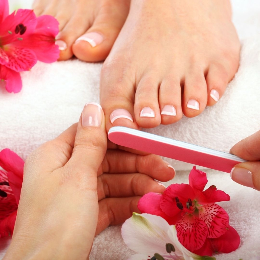 French Gel Pedicure