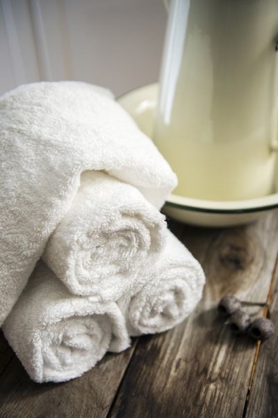 Hot Steam Towels For Feet