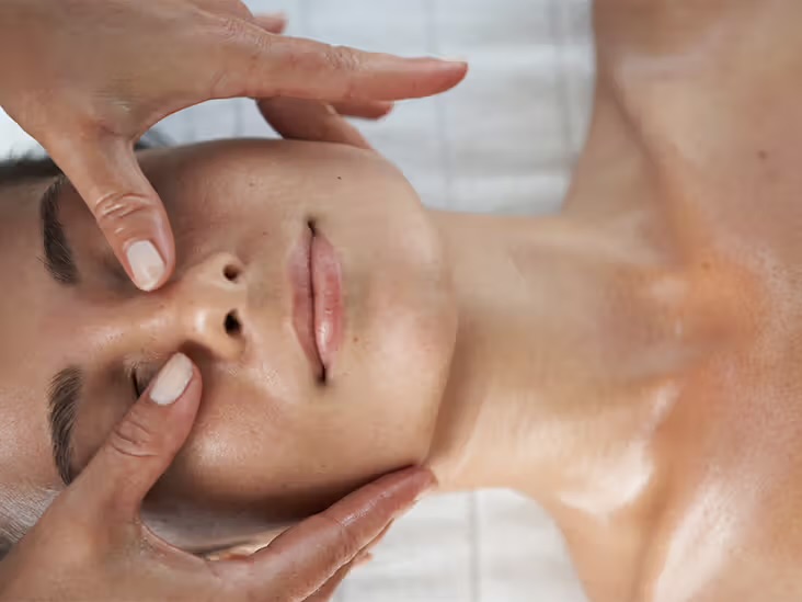 Lymphatic Drainage Facial