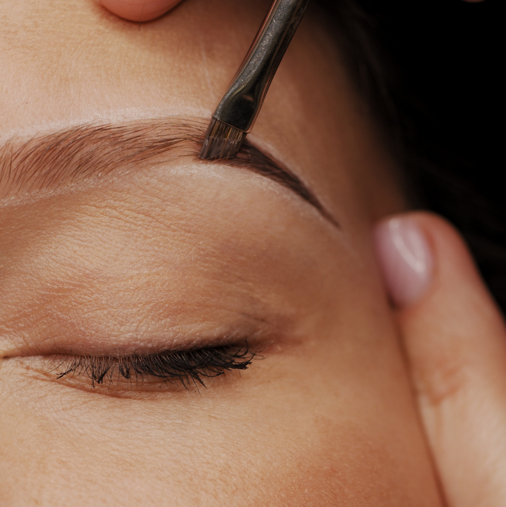 Brow Tinting