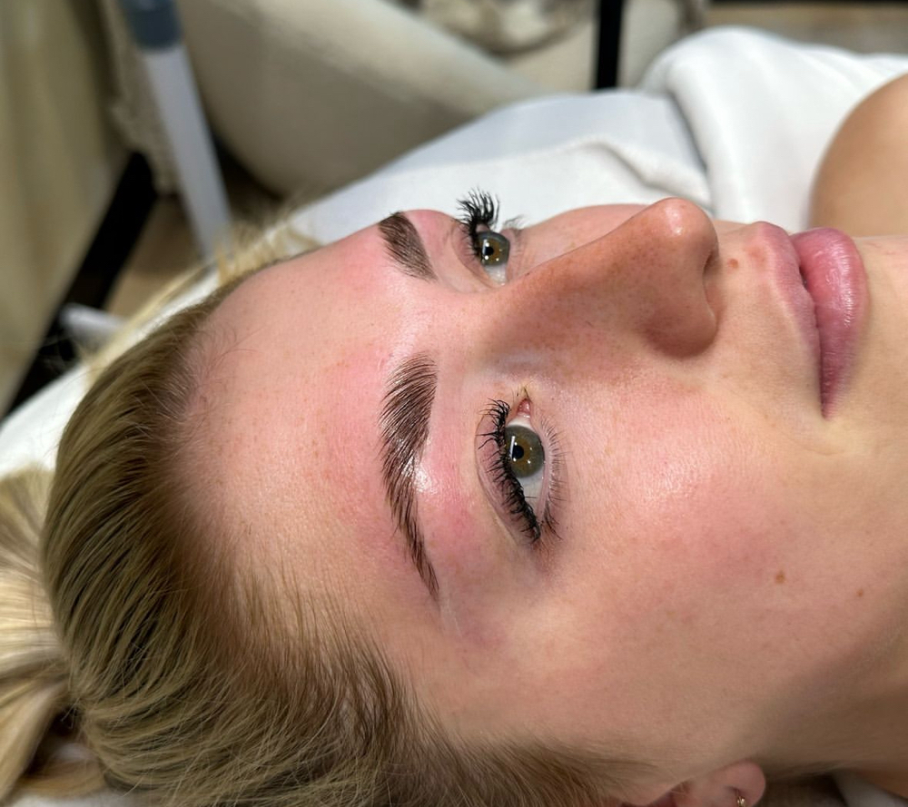 Brow Sculpt & Lamination