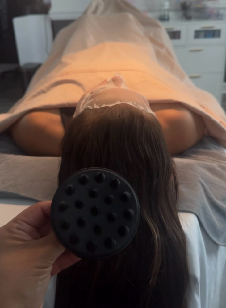 Scalp Massage 30 Mins