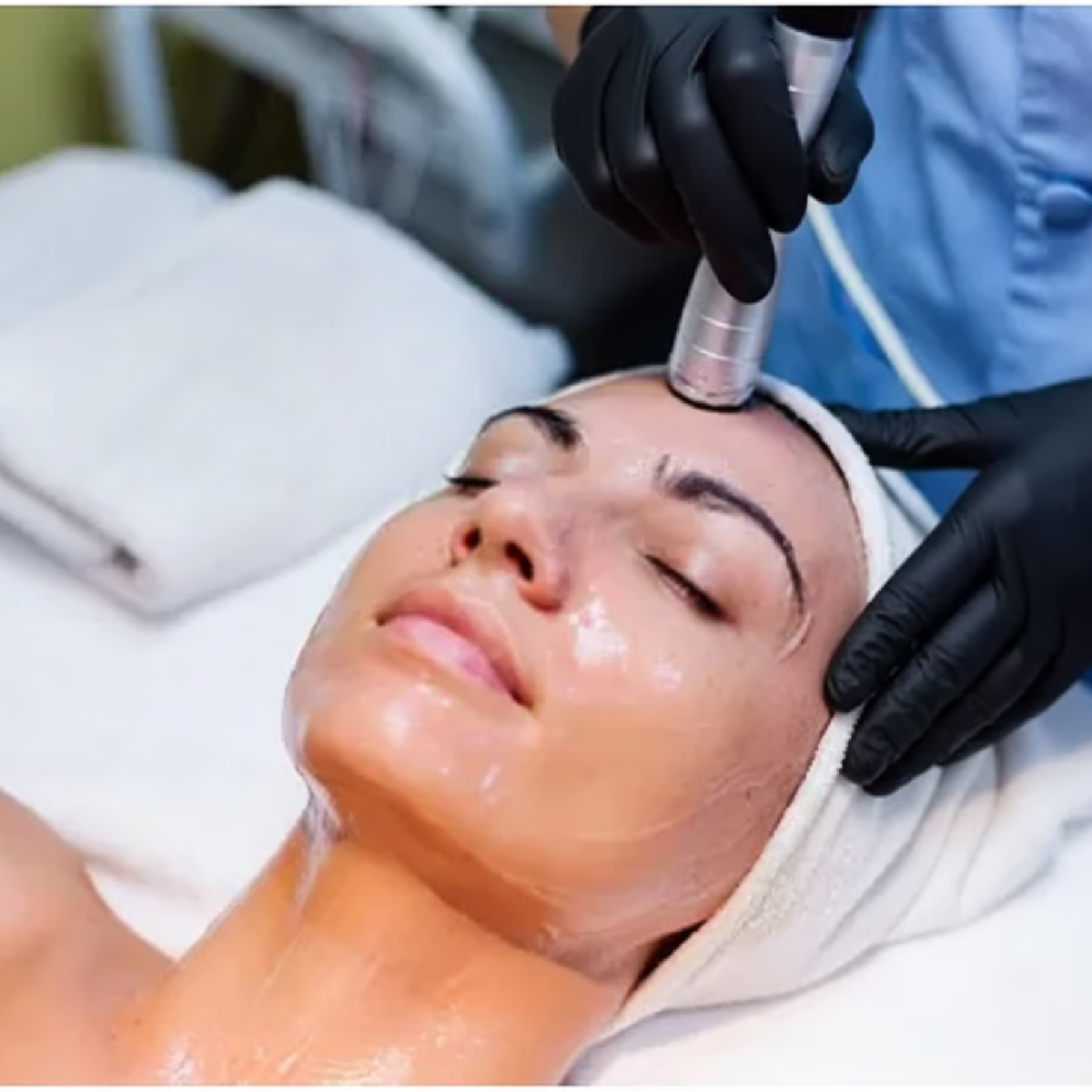 Signature Noor Triple Glow Facial