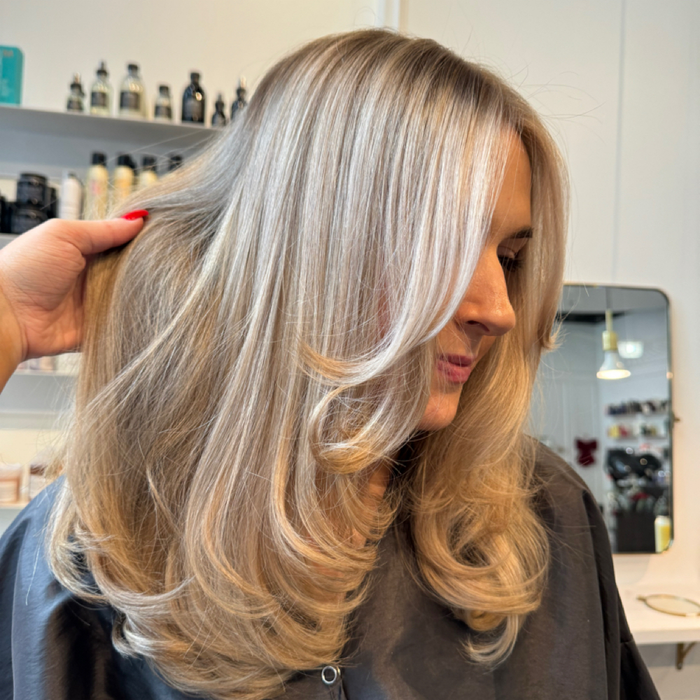 Samantha- Blowout at Salon BECK in Portland, OR