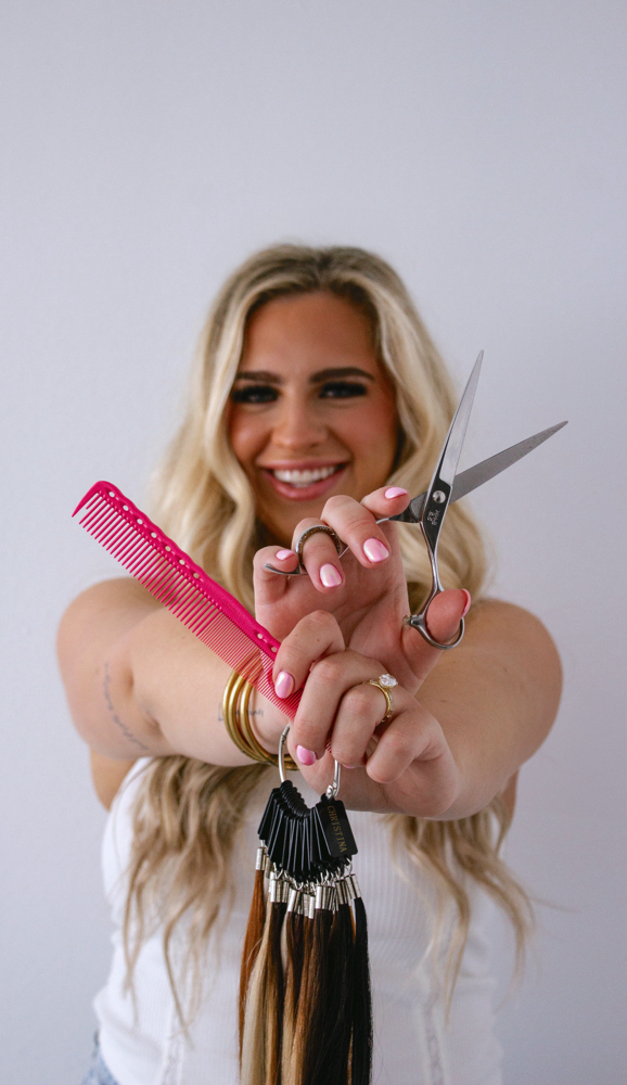 women's cut, blow dry & style