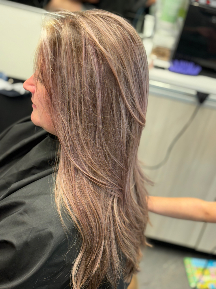 Womens Cut  Long Hair And Style