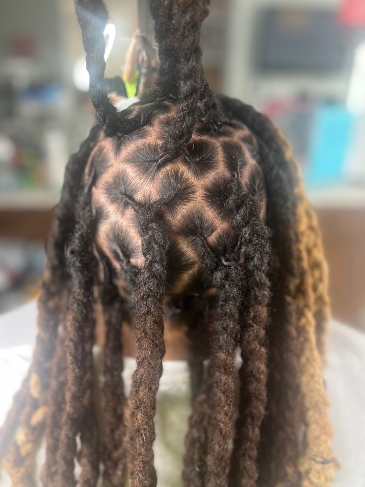 Aromatherapy Scalp Treatment