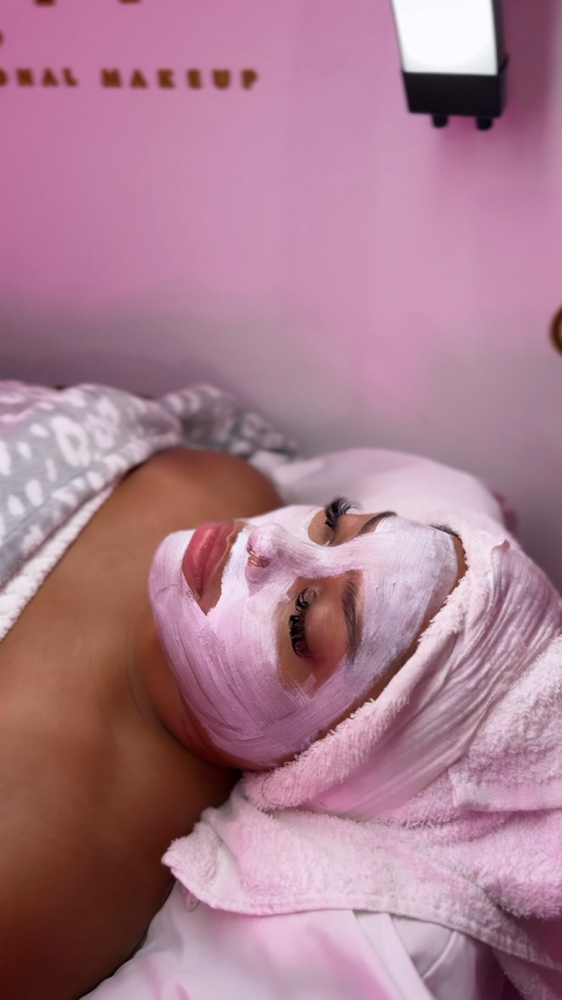 Express Facial + Lash Set