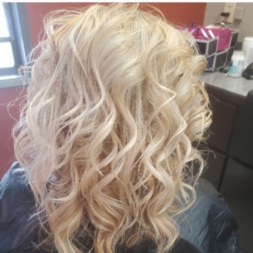 ALL OVER BLEACH W/ CUT