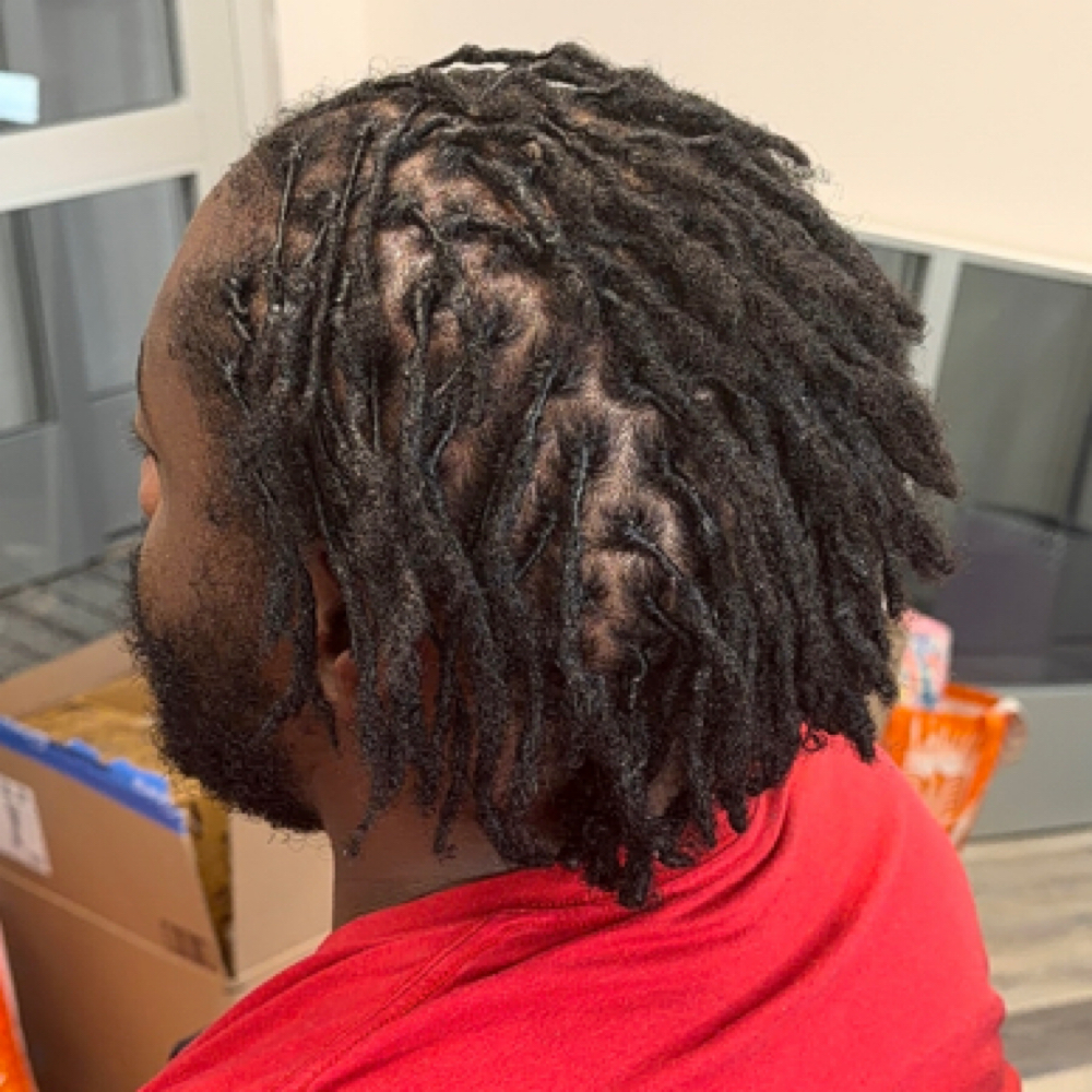 Loc Retwist at Slayed By Tay in San Antonio, TX