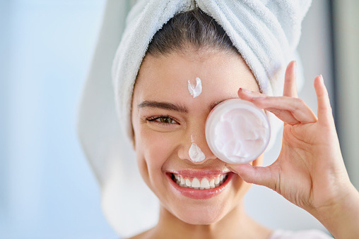 Classic Facial W/ LED Light Therapy