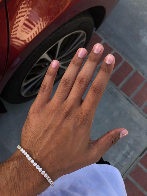 Signature Men's Manicure