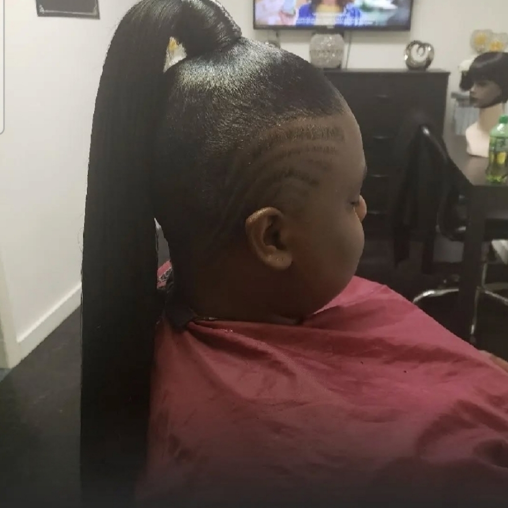 Illusion Ponytail No Bang at Leandrea's in Chesterfield, VA