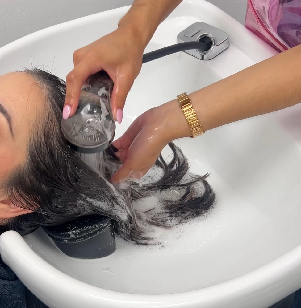 SCALP DETOX TREATMENT