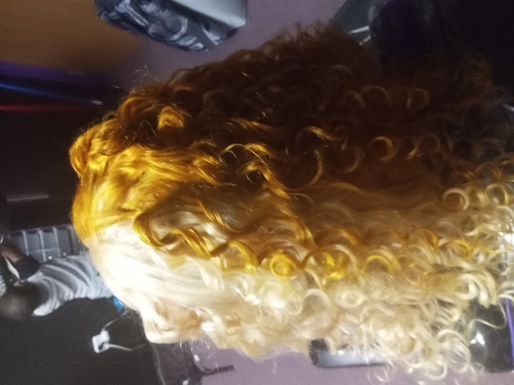 Wand/ Barrel Curls