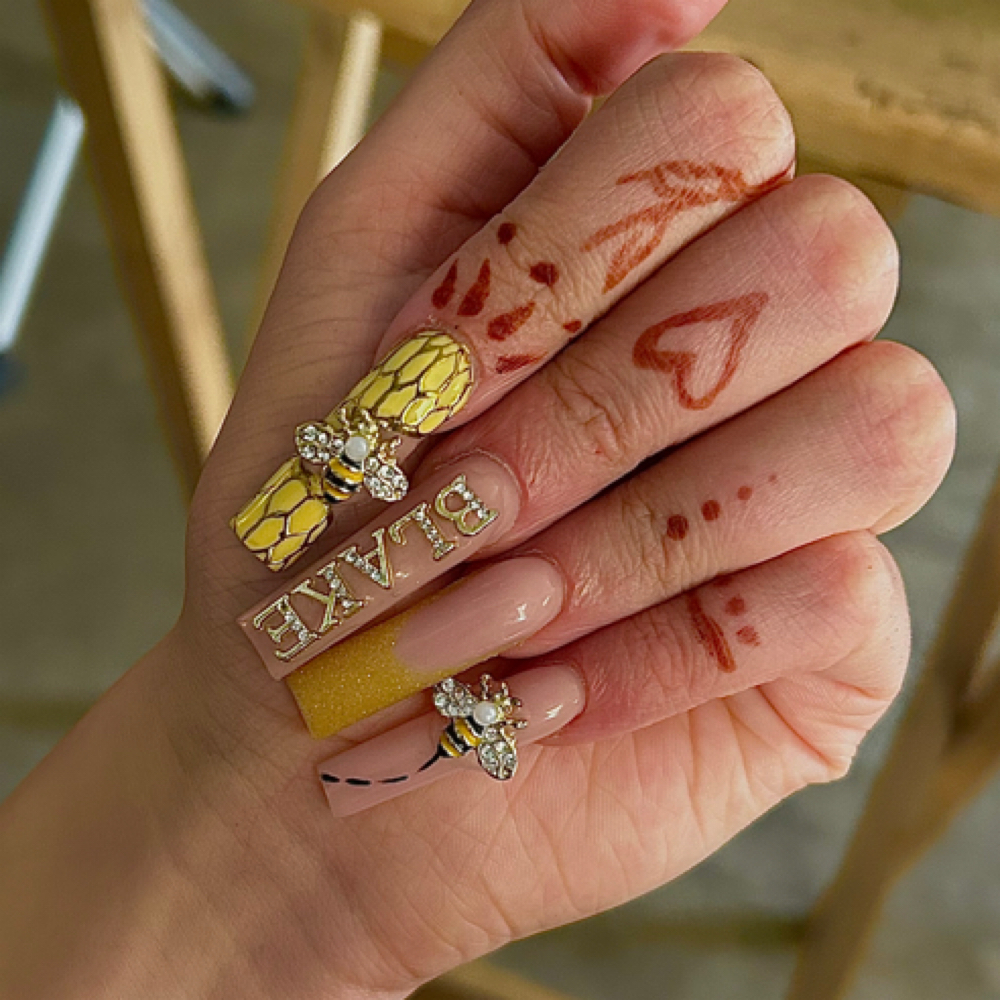 XL Acrylic Set (9β12 magnets) at Alyssa Acrylics in Silex, MO