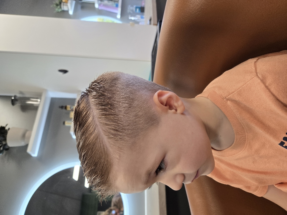 *Kids Haircut