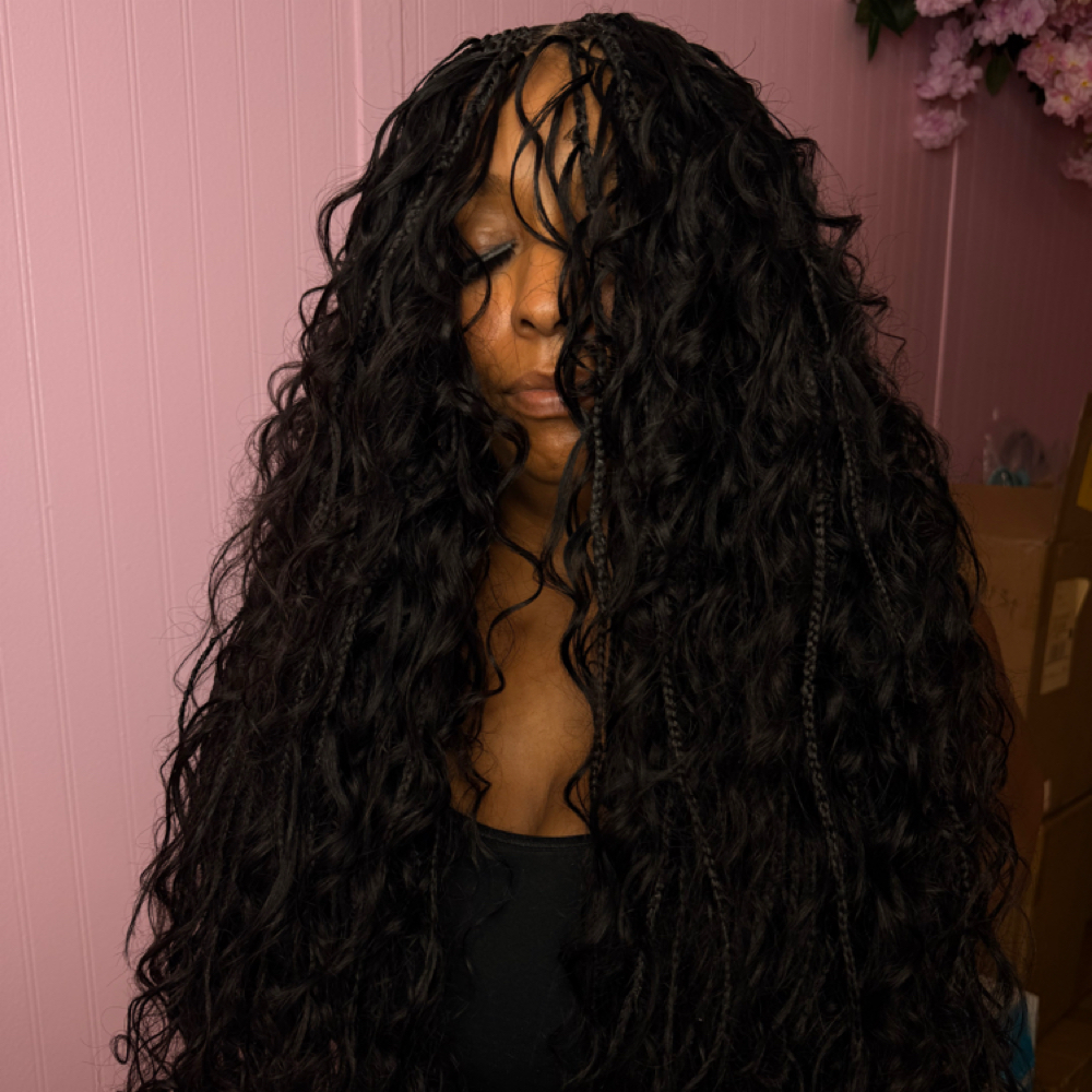 Bora Bora Braids at Meenahsbeauty in Clifton, NJ