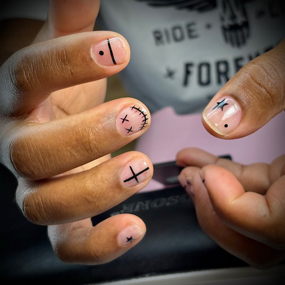Manicura Basica Caballero at The Glam Squad Salon in Florence, KY