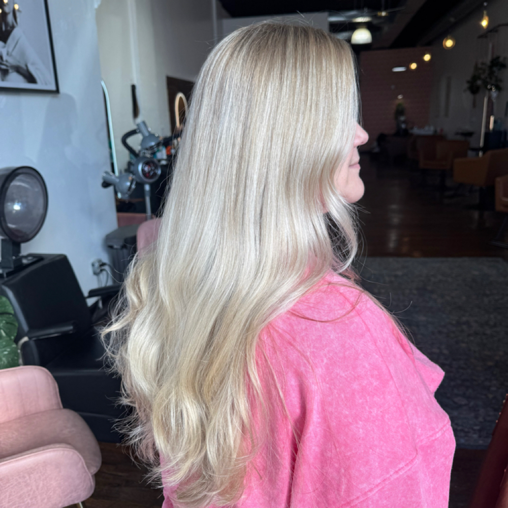 Full Foil at Sixteen & Mane in Lawrenceburg, TN