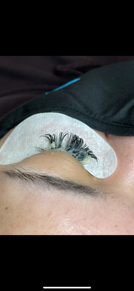Lash Removal