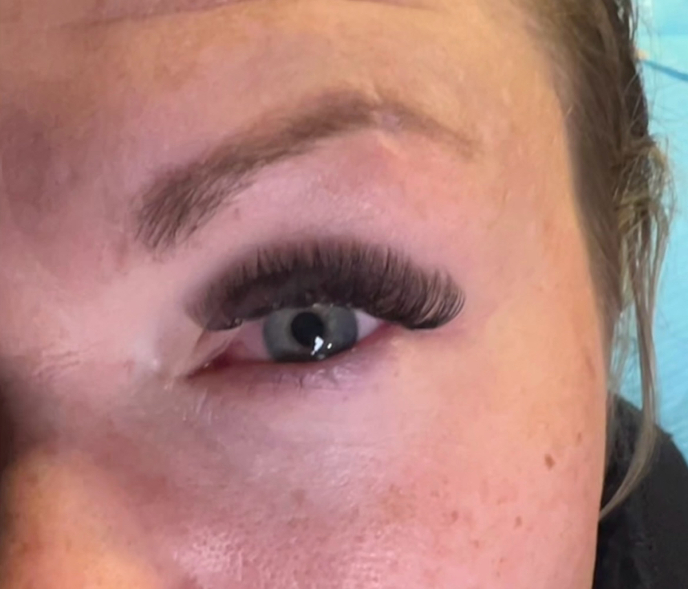 Mega Volume Lash Extension