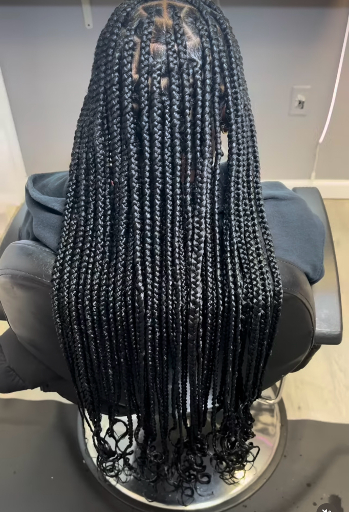 Medium Knotless