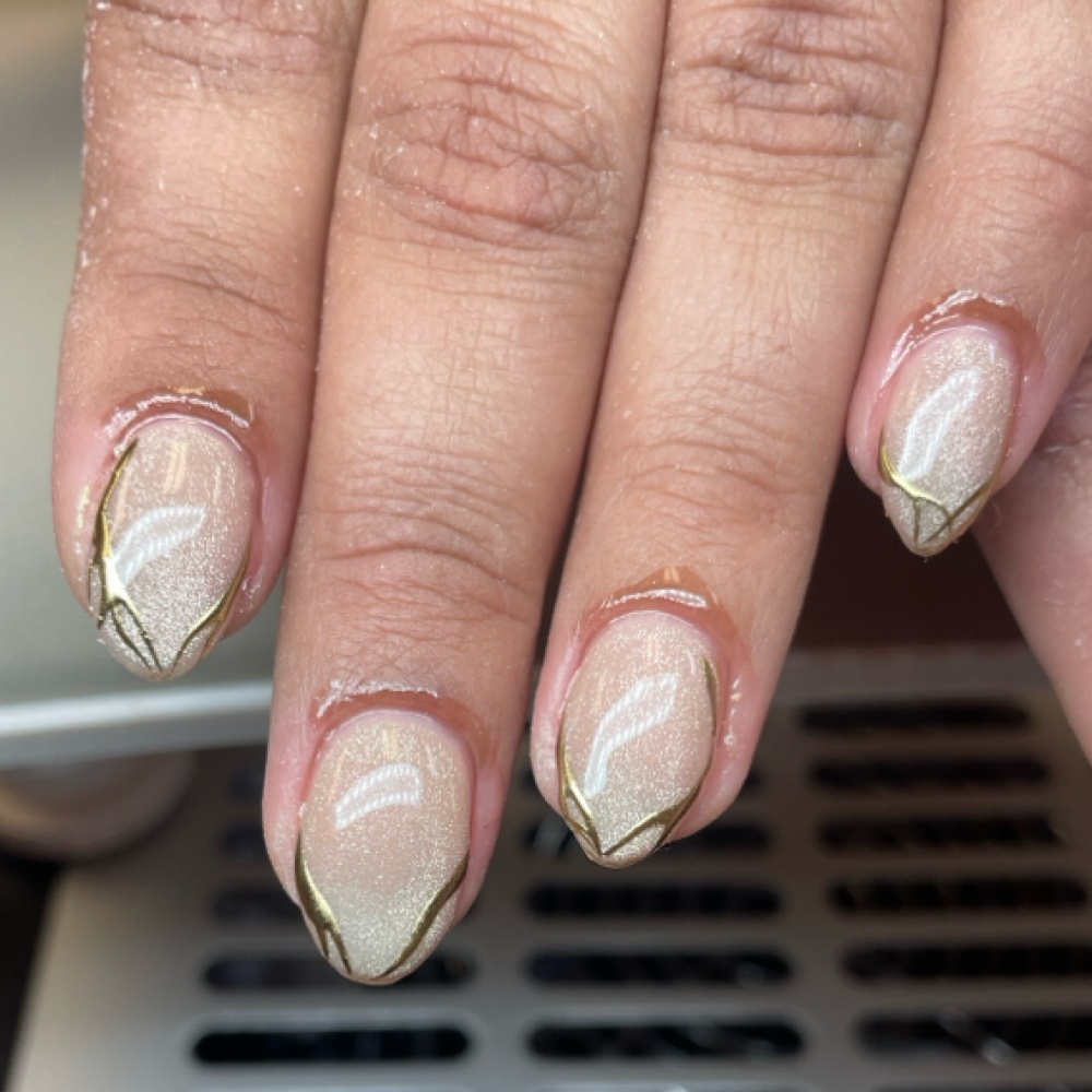 Builder Gel on Natural at taylor kraft in great bend, KS