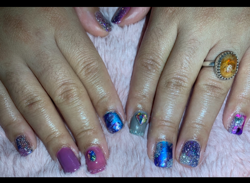 Manicure w/Nail Art-Signature Gel