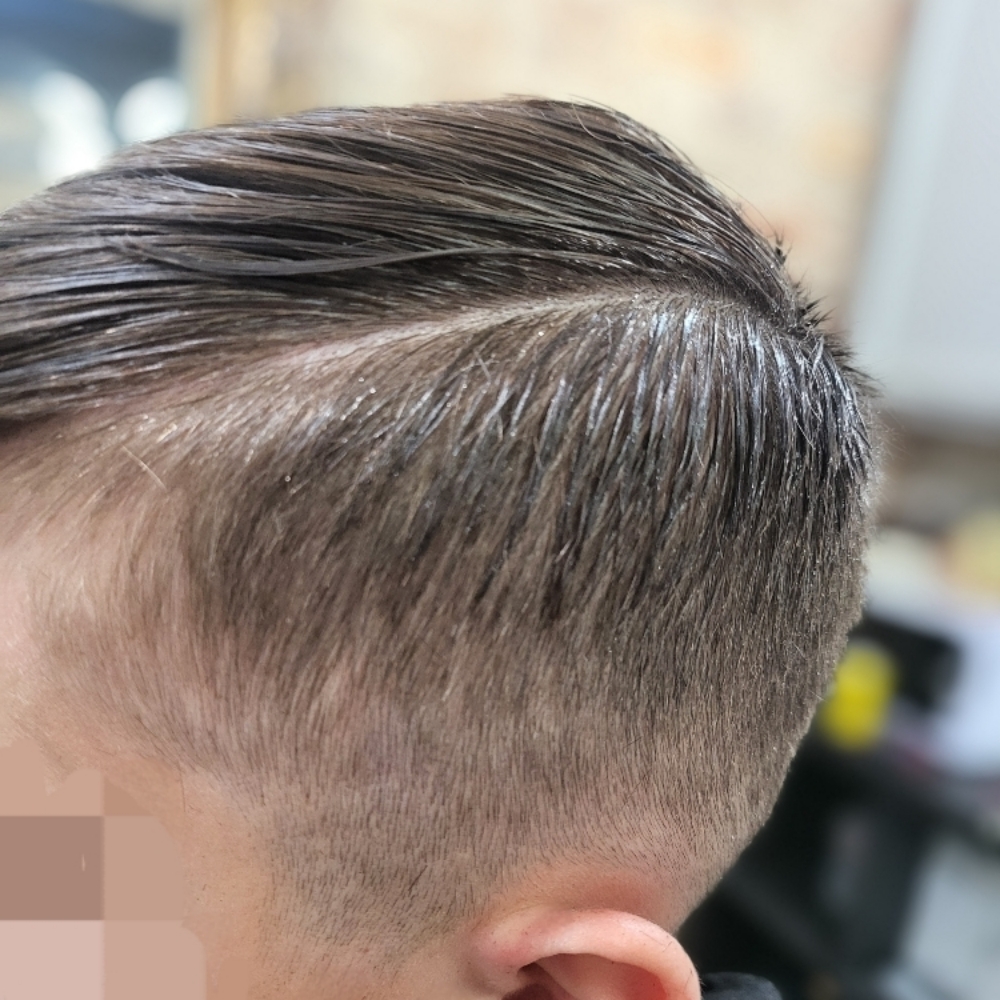 Kids cut at Anita Crawford in paris, TN