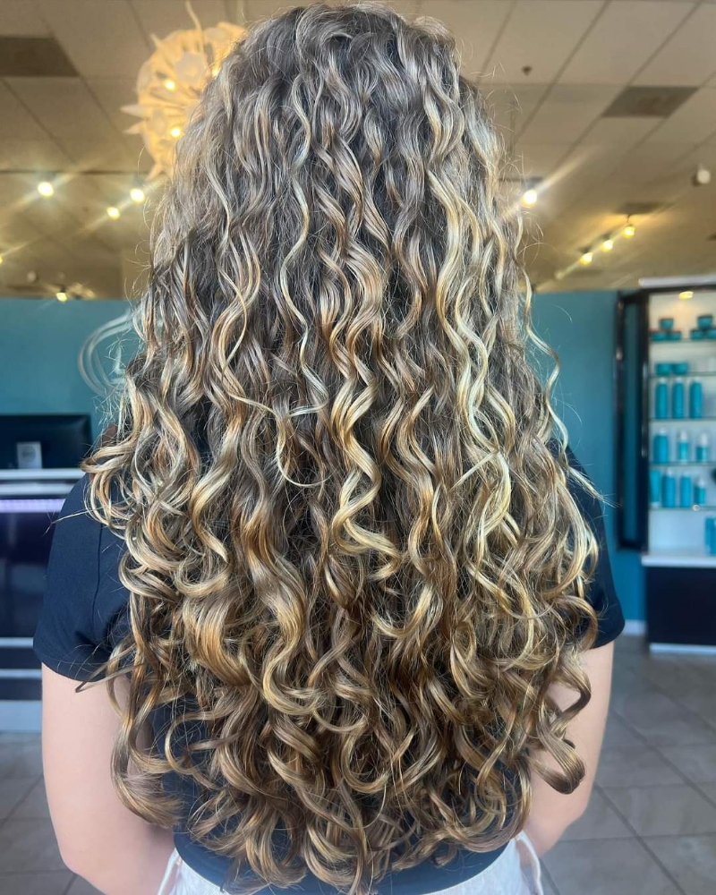 Tailored Curly Cut