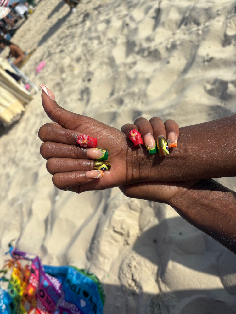 Kreative Acrylic Nailz
